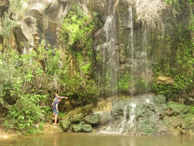 נחל אל על המפל השחור